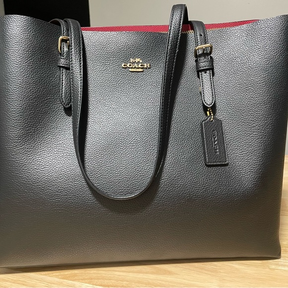 Coach Handbags - Coach Black Leather Mollie Tote Bag